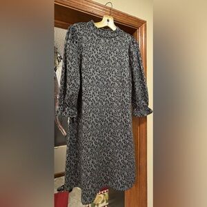 LOFT Gray Animal Print Long Sleeve Dress